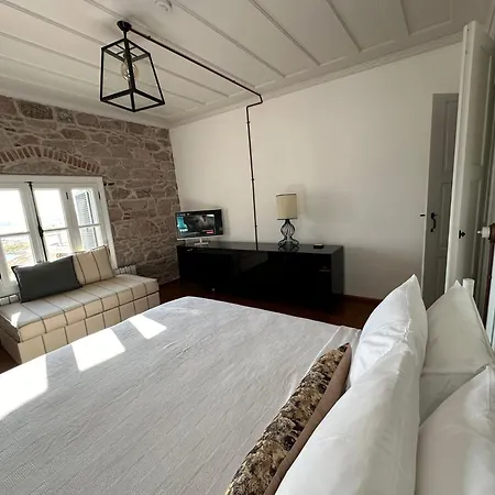 Papalina Apartment