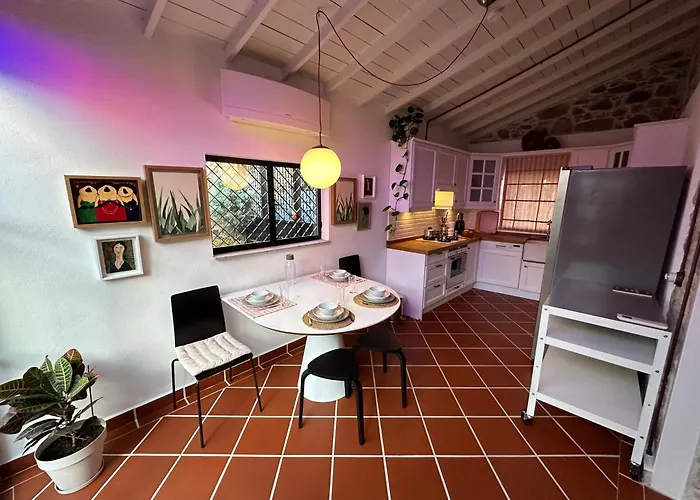 アパート Papalina Ayvalı