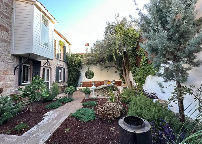 Апартаменты Papalina Айвалык